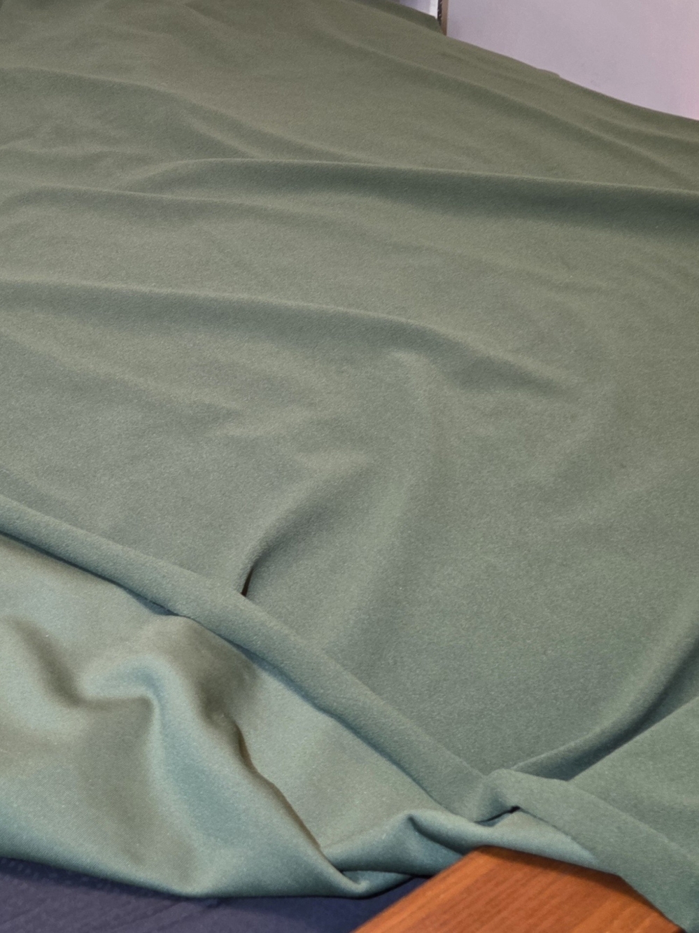 Vintage 1970s Olive Green Double Knit Polyester